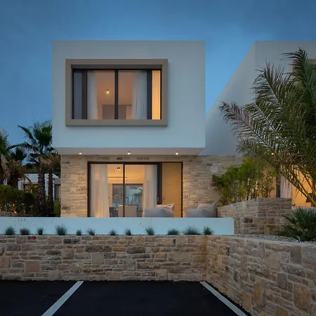 Holiday Palms-7 By Interhome *